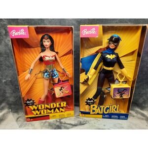2003 DC Comic Batgirl And Wonder Woman Barbie - Set Of 2